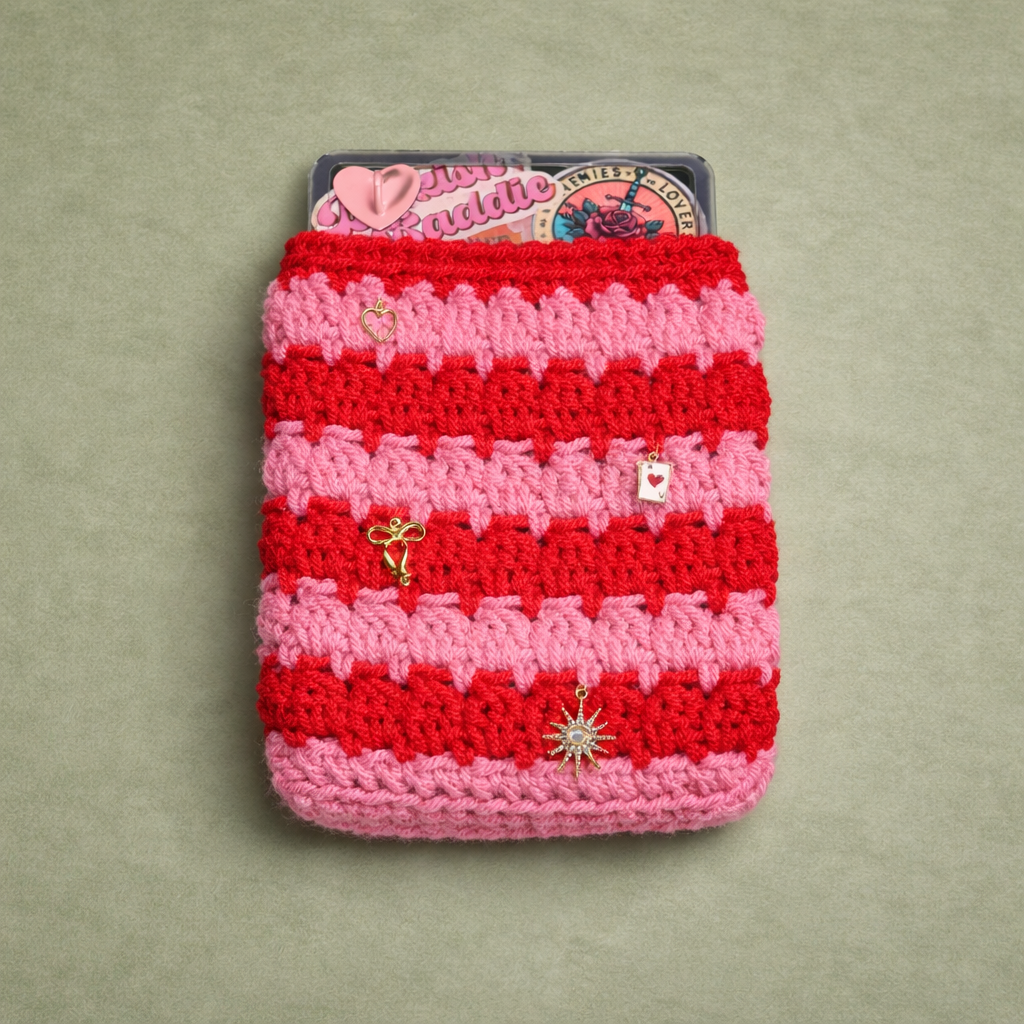 Sweetheart Crochet Kindle Sleeve – Handmade Bookish Case